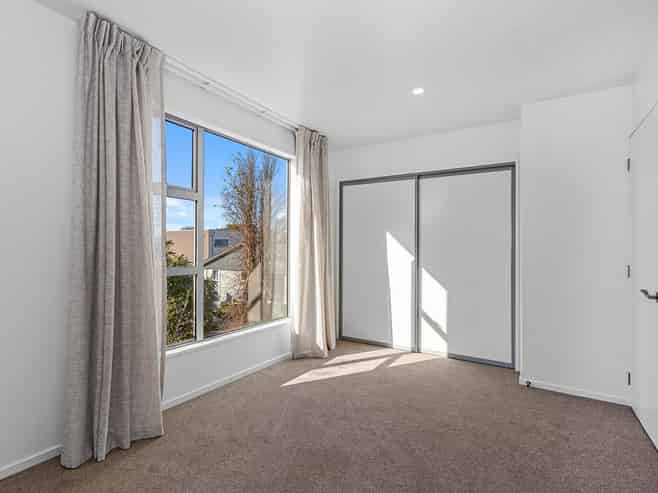 2/12 Heywood Terrace, Richmond