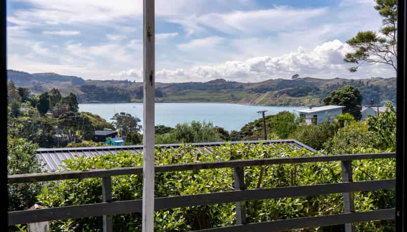 69 Government Road, Raglan