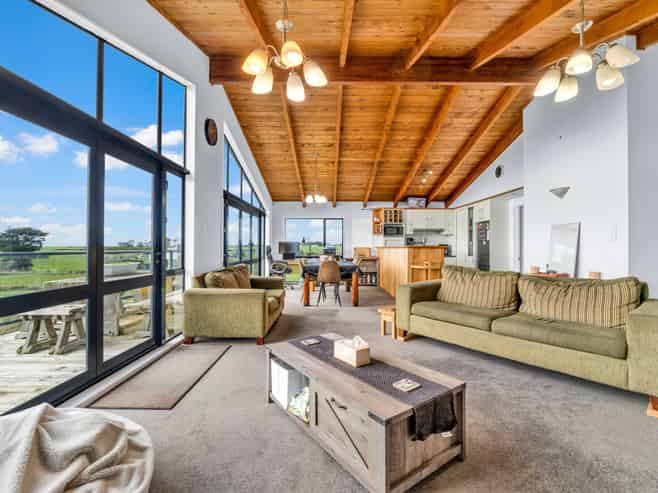 12 Ta Paora Drive, Bell Block