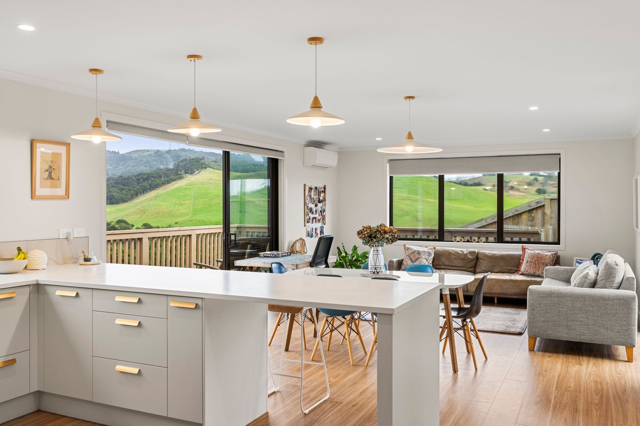 Top Class Family Living - More