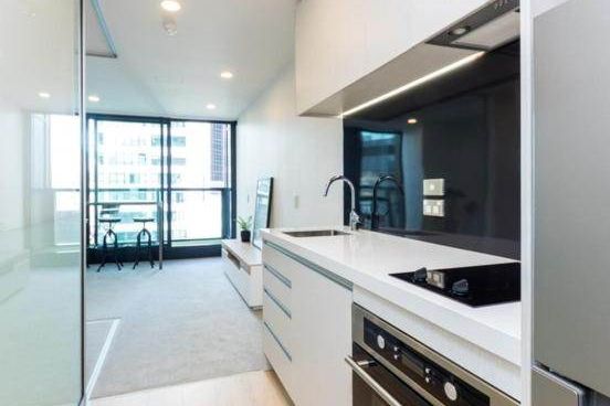 CBD 1 Bed 1 Bath Apartment - Ansicht 2