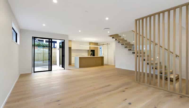 B/8 Maire Street, Woburn