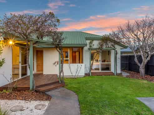 2/134 Matsons Avenue, Papanui