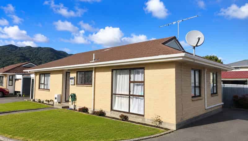4/30 Leighton Avenue , Waiwhetu
