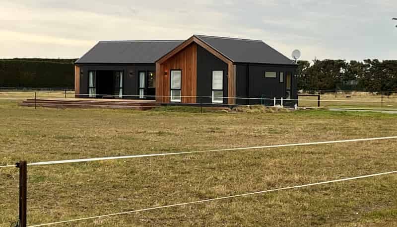 11 Rakero Lane, Fernside
