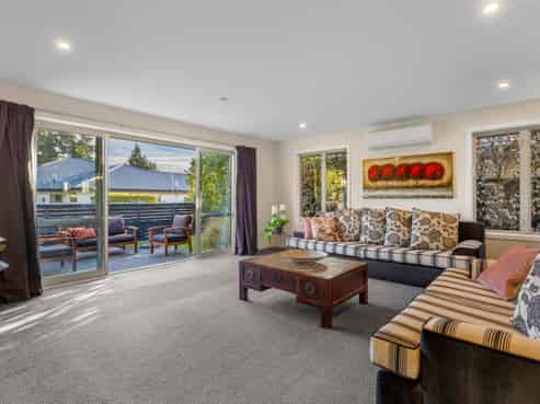 5 Blackadder Road, Pegasus