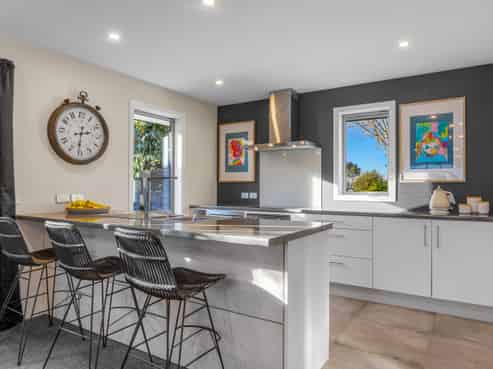 5 Blackadder Road, Pegasus