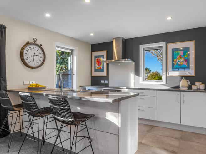 5 Blackadder Road, Pegasus