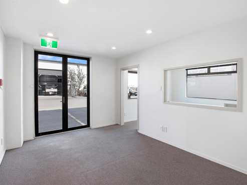 Functional Sydenham Warehouse & Office
