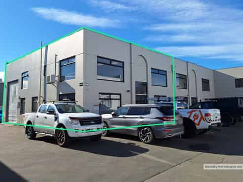 Functional Sydenham Warehouse & Office