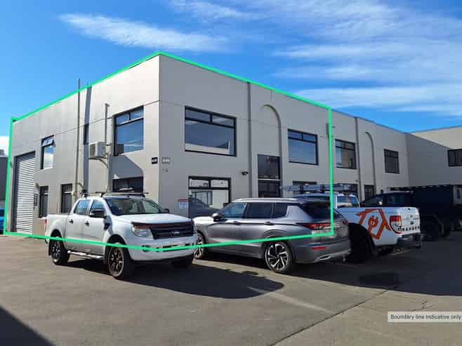 Functional Sydenham Warehouse & Office