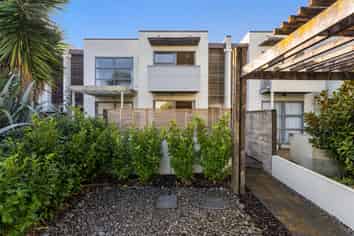19 The Track, Takanini