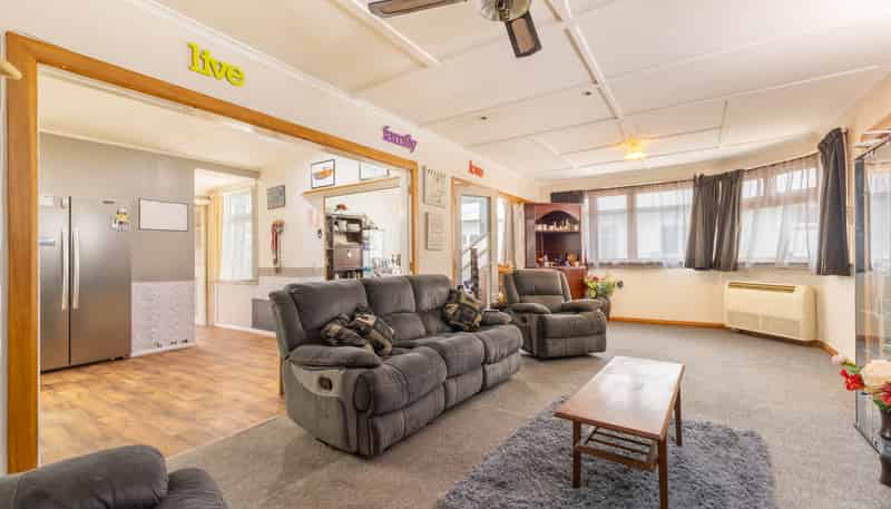 13 York Street, Feilding