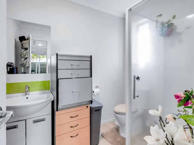 B/8/30 Hunter Street, Hamilton Lake