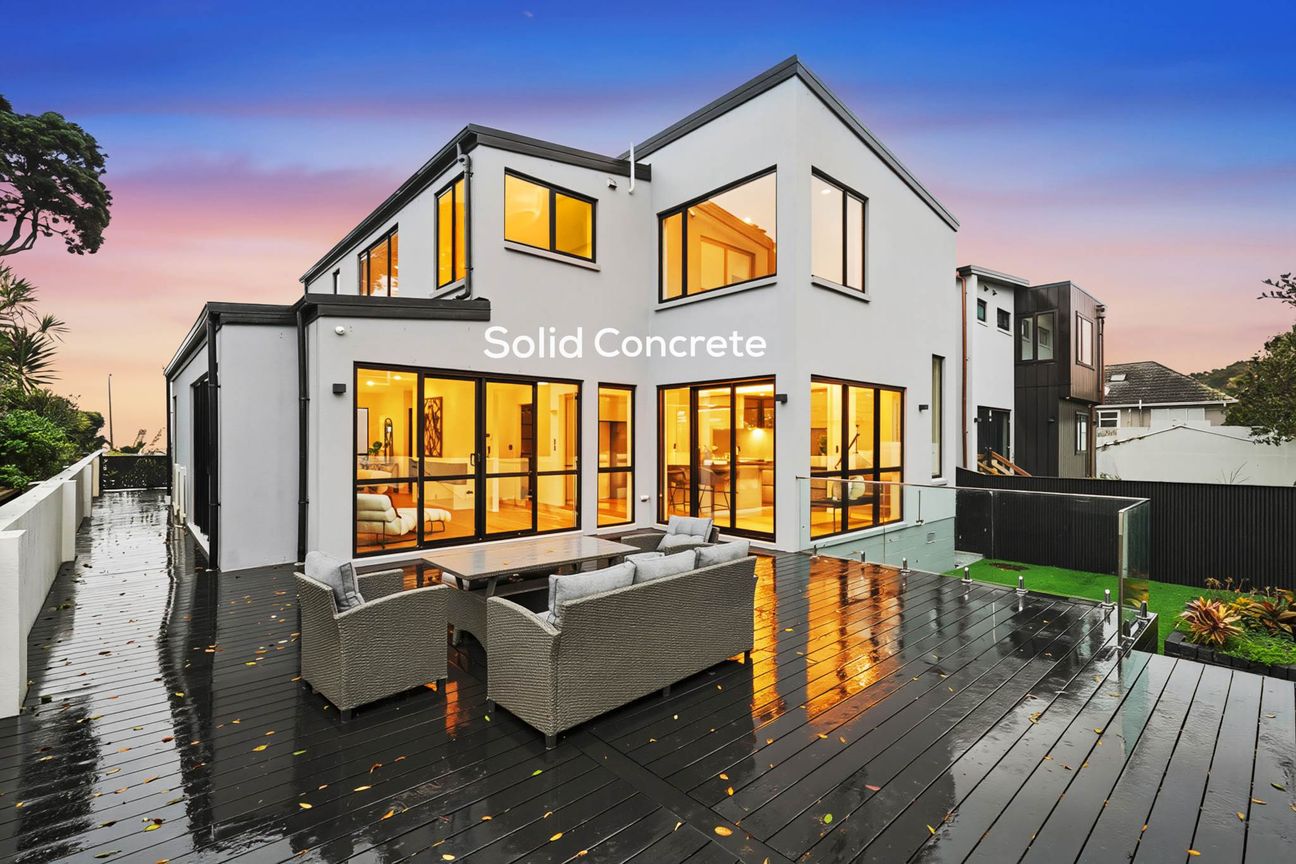 Luxury Coastal Living in Prestigious Macleans Zone - Вид 2
