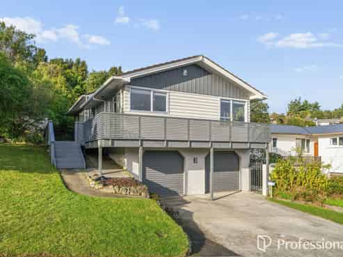 7 Timaru Grove, Kelson