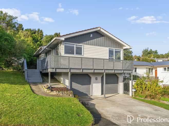 7 Timaru Grove, Kelson