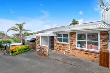3B Kelvyn Grove, Hillpark