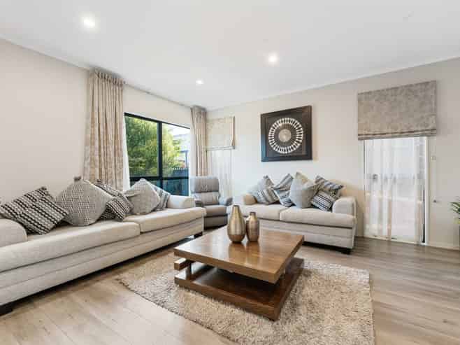 38 Thomas Rielly Avenue, Hobsonville