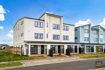 27,29 & 31 Awhi Way, Karaka