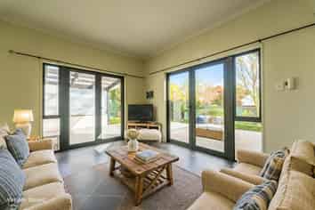 76A Wilson Street, Seaview