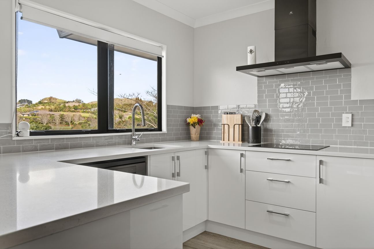 Spacious, Renovated & Ready to Enjoy – další