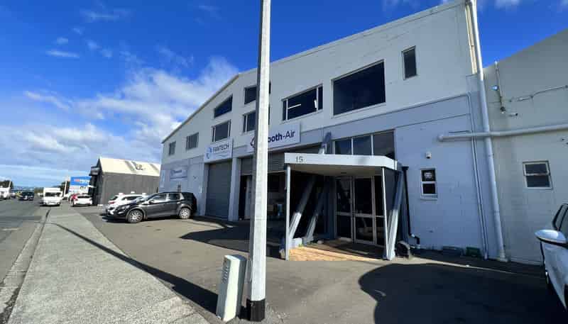15 Te Puni Street, Petone