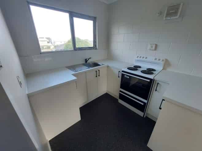 6/239 Old Farm Road, Hamilton East