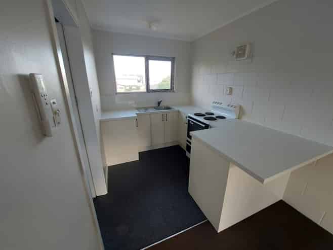 6/239 Old Farm Road, Hamilton East