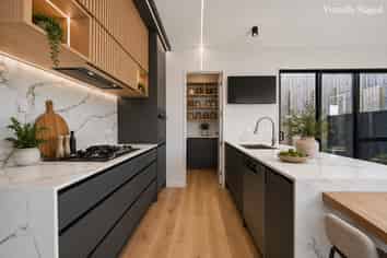 2/8 Park Rise, Campbells Bay