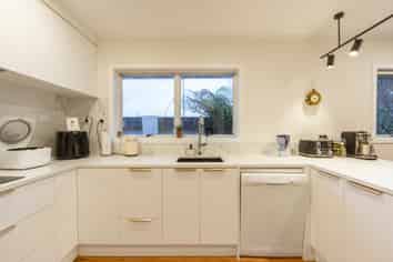 16 Mclaren Place, Chedworth