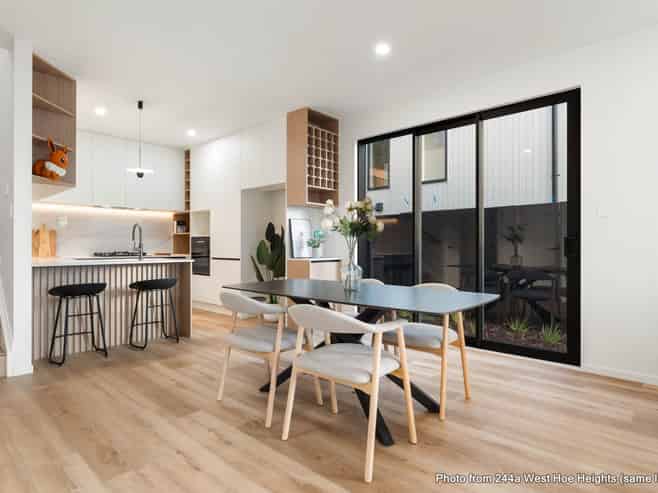 244B West Hoe Heights, Orewa