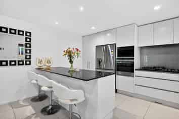 11 Agria Avenue, Karaka