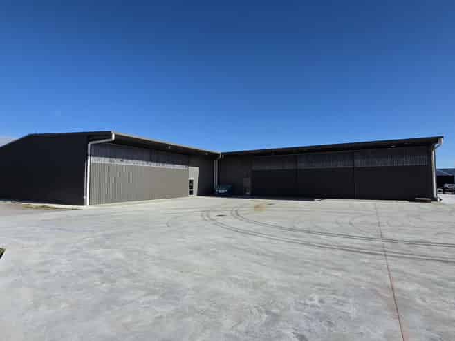 High-profile industrial premises at SH1