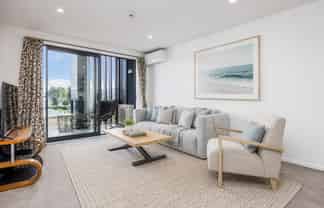 57/8 Thompson Park Road, Mount Wellington