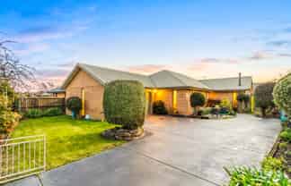 11 Awatea Gardens, Wigram
