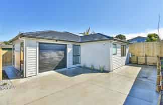 27D McInnes Road, Manurewa