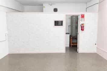 73m² PRIME ARCADE SPACE IN OREWA!
