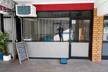 73m² PRIME ARCADE SPACE IN OREWA!
