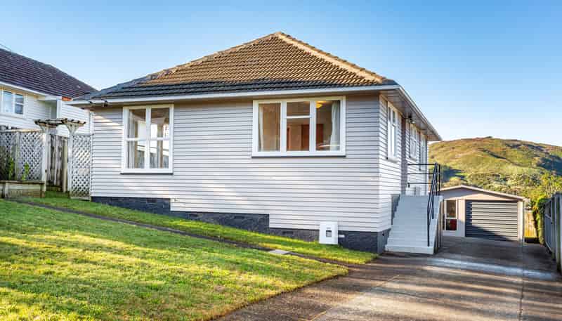 23 Turkington Street, Tawa