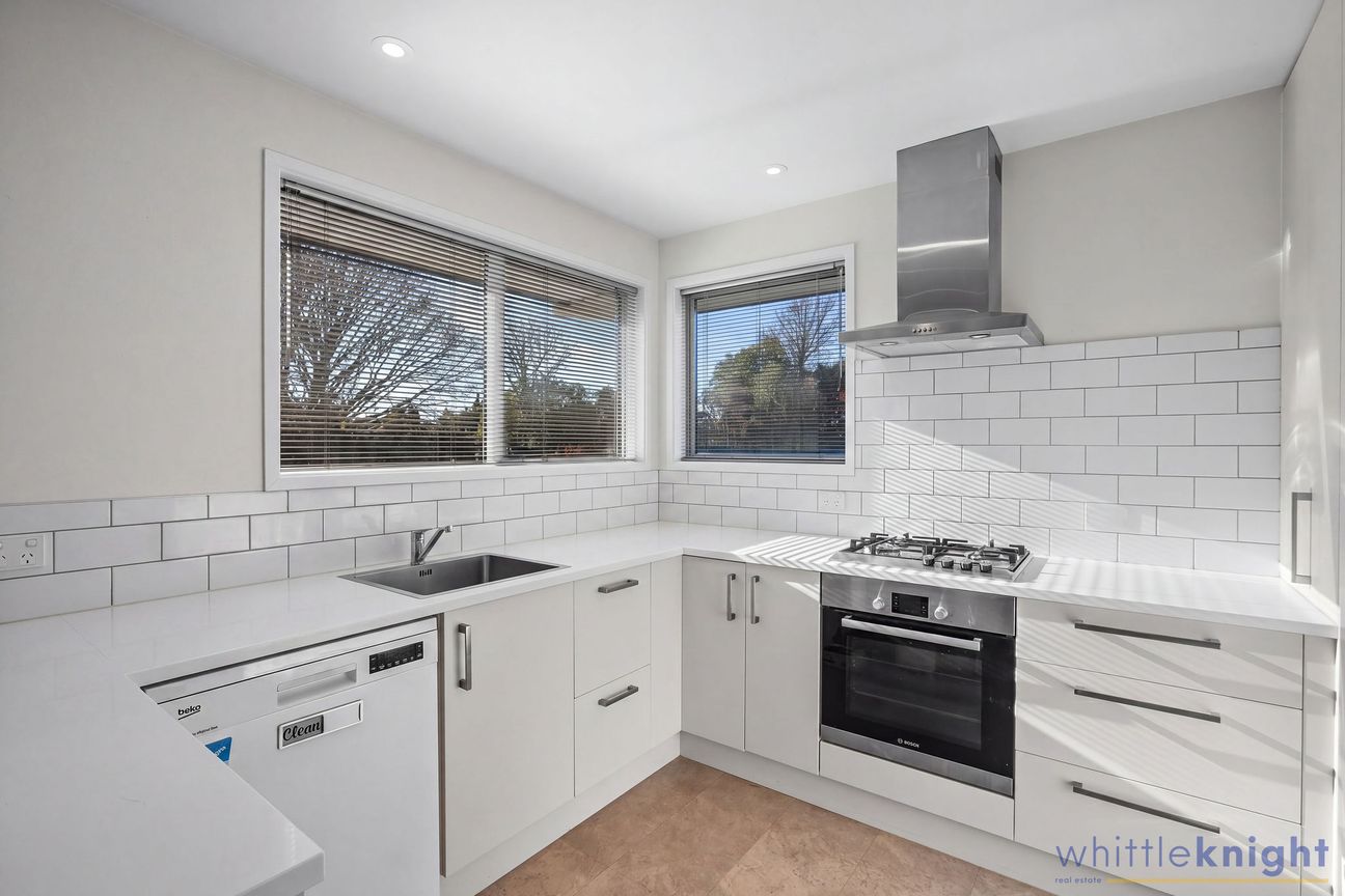 2015 Modern Build, Private & Easy-Care - Widok 3