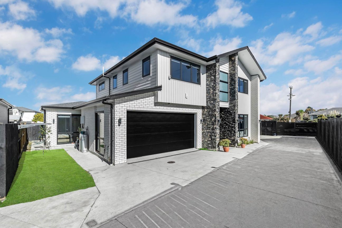 Luxury, Space & Versatility–A Home That Has It All – pohled 4