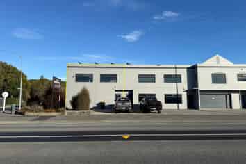  Profile on Main thoroughfare of Rangiora.
