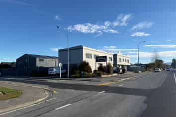  Profile on Main thoroughfare of Rangiora.