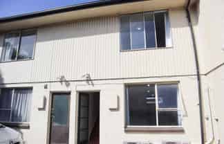 2/21 Olliviers Road, Phillipstown