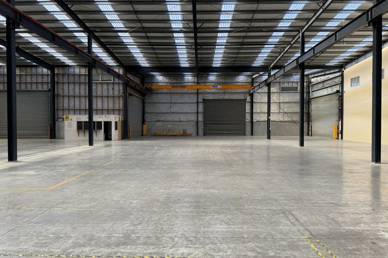 Functional warehouse with flexible office options - Ansicht 4