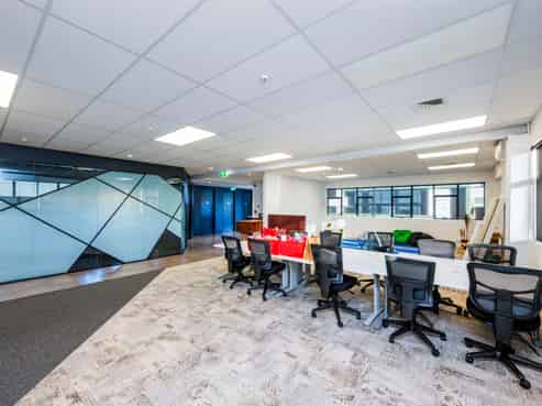 Immaculate & Freehold Office Opportunity