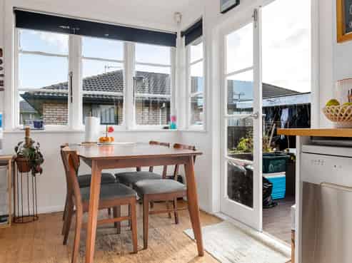 8 Spenser Road, Enderley