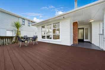 6 Crystal Avenue, Glendene