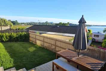 4 Novella Place, Brookfield